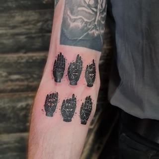 Hands - Spiritual Tattoo - Witchy Tattoo - Tarot Card Tattoo - Black Hat Tattoo Dublin - The Black Hat Tattoo