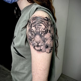 Tiger Tattoo - Dublin - realism - The Black Hat Tattoo